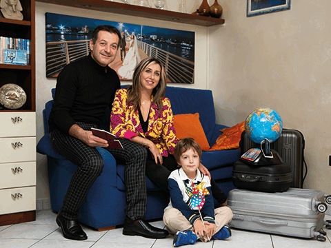 Elisa, Alessio e il piccolo Lorenzo - una famiglia di travel blogger in giro per il mondo